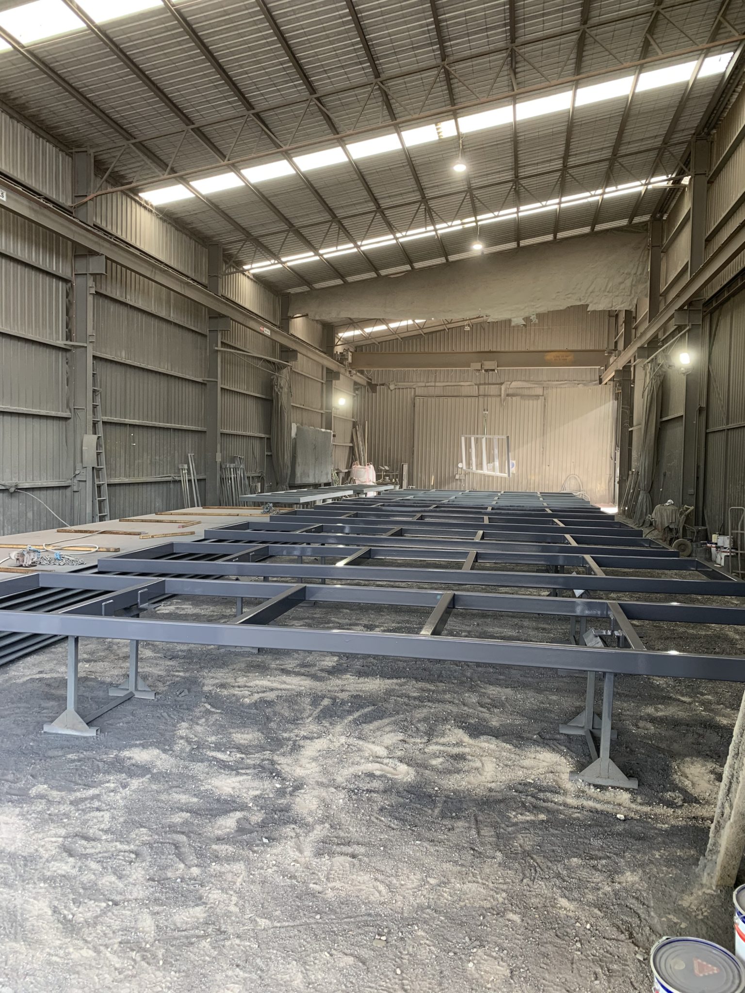 protective coating system in 2 coats, Melbourne level crossing project